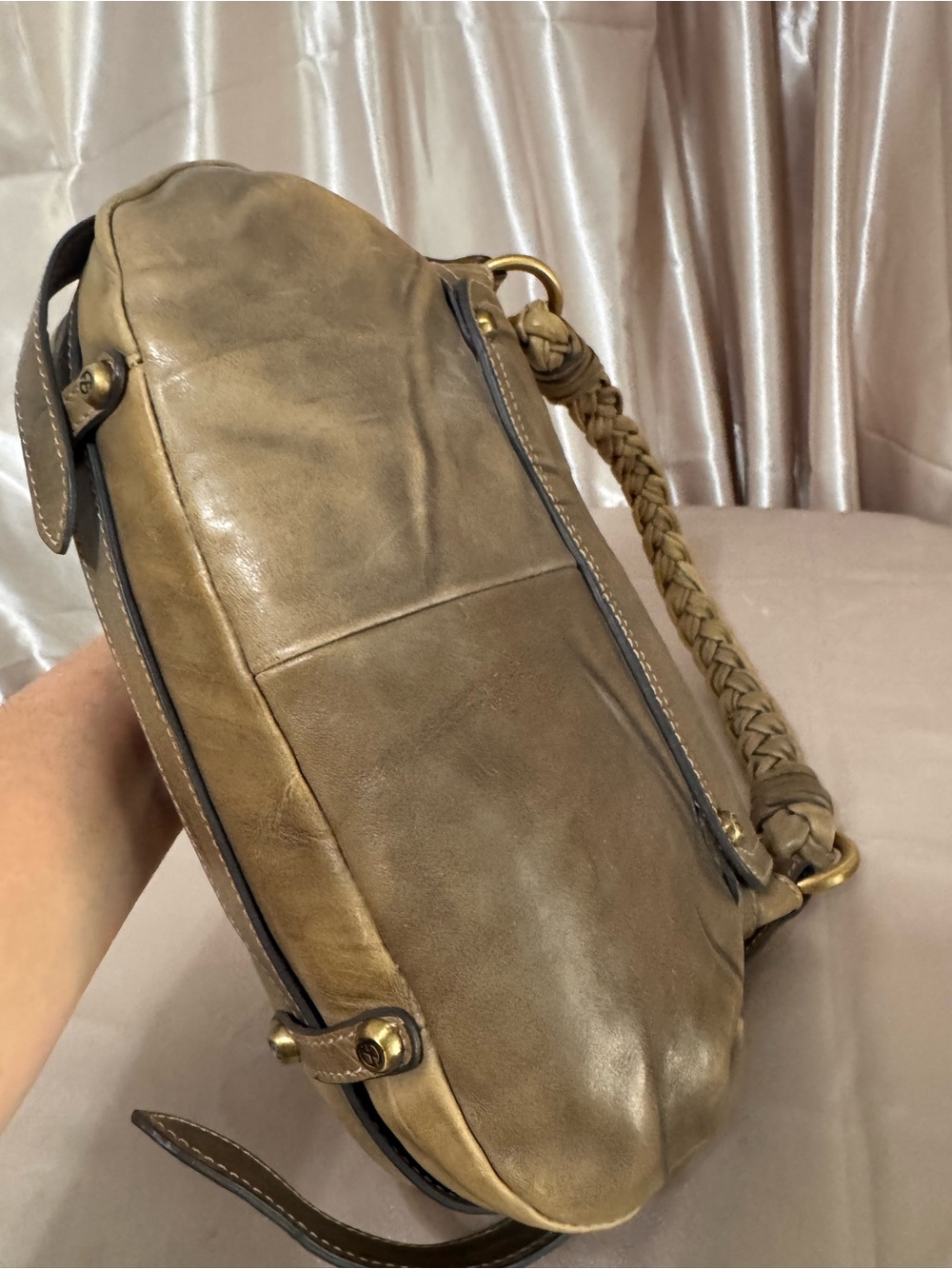 Francesco Biasia Tan Leather Shoulder Bag with Braided Handle - Picture 8 of 16